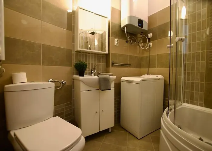 Standard By Hi5- Aranykez Apartament