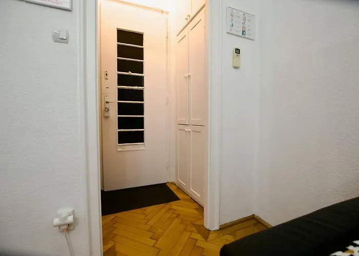 Apartament Standard By Hi5- Aranykez Budapesta